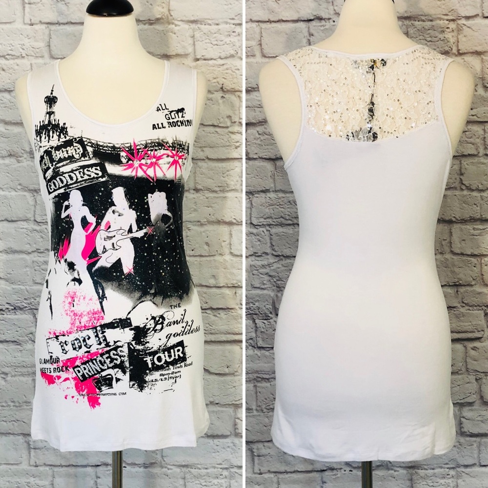 VO Jeans | Graphic Rocker Embellished Glitter Tank